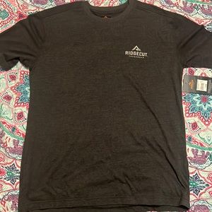 Large ridgecut tshirt